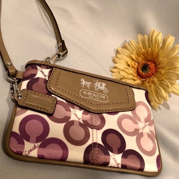 Clutch - Picture 3 of 7